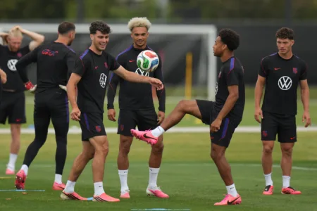 US Riding Wave Of Confidence To World Cup Knockout Rounds After Strong Start To Home Tournament